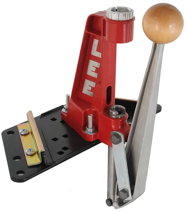 USED - LEE Breech Lock Reloader Press
like new with bench plate installed