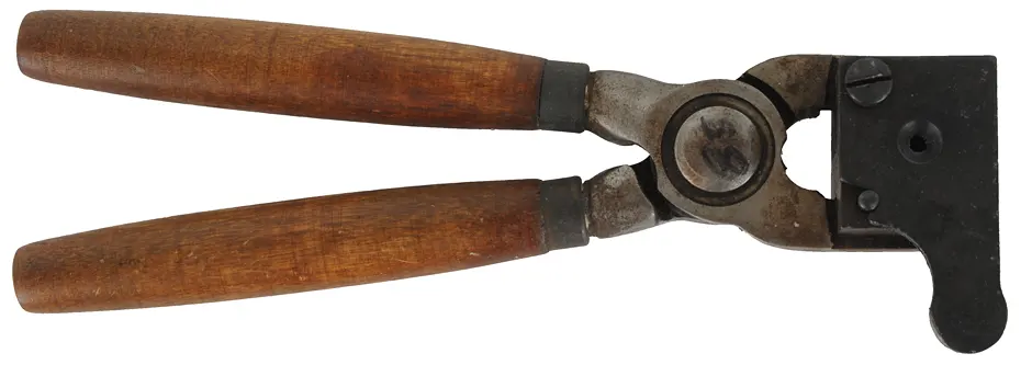 Used Mold, Ideal - Lyman .575" round ball mold blocks, single cavity, with handles