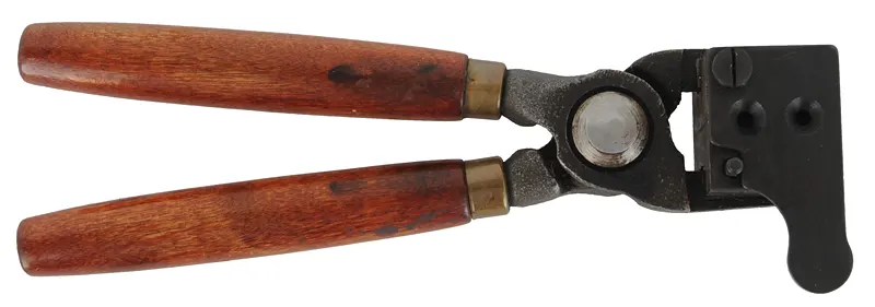 Ruger Old Army Revolver,
.45 caliber, 7-1/2" barrel, 
percussion, blued, walnut, 
adjustable target sights, nipple wrench, 
Lyman round ball mold, holster, used