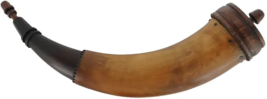 Powder Horn,
14-3/4", octagon tip, turned base