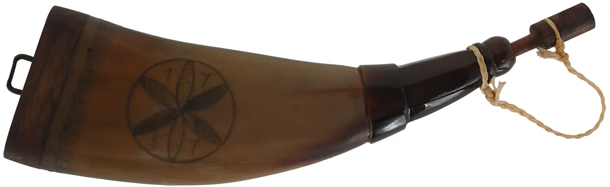 Flat Powder Horn,
9-1/8", scrimshaw flower,
iron staple