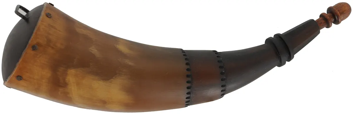 Powder Horn,
10", paneled tip,
engrailed, iron staple