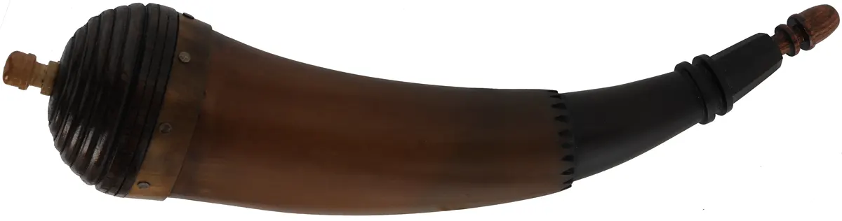 Powder Horn,
10", beehive base,
engrailed, paneled neck