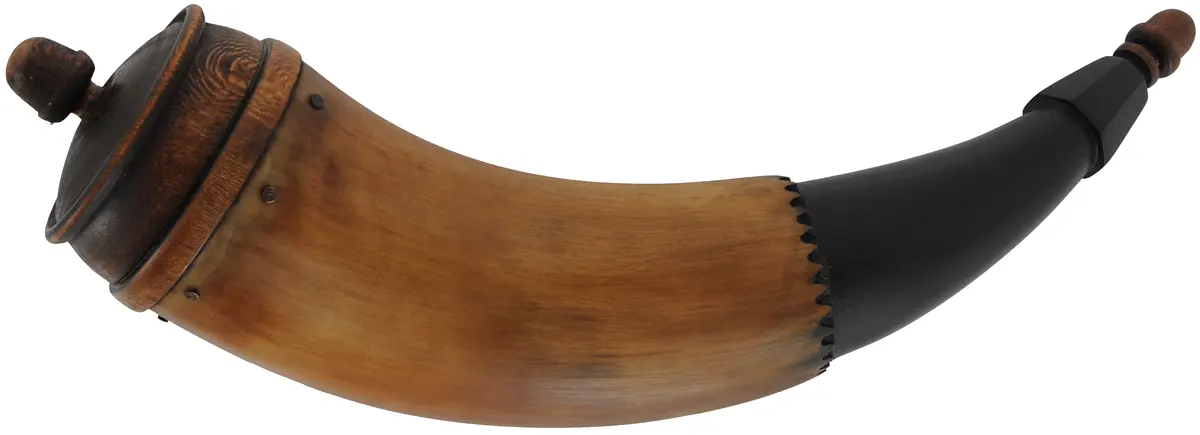 Powder Horn,
11-1/2", paneled tip,
patina finish