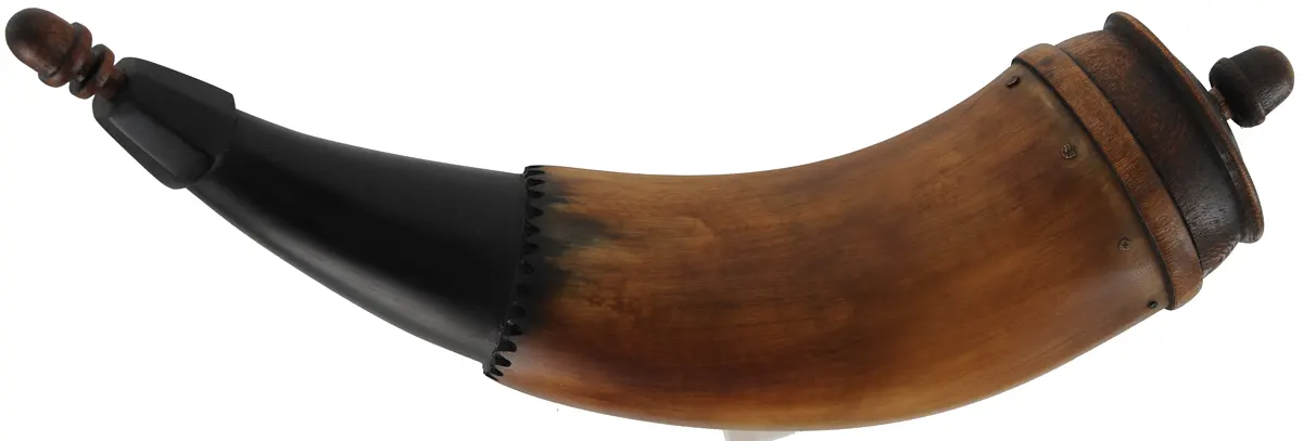 Powder Horn,
11-1/2", paneled tip,
patina finish
