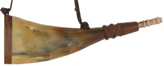 Flat Powder Horn,
7-1/2", with strap, used