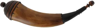 Powder Horn,
11", beehive base,
engrailed, paneled neck