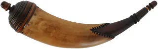 Powder Horn,
13", paneled tip,
tansel throat, turned base