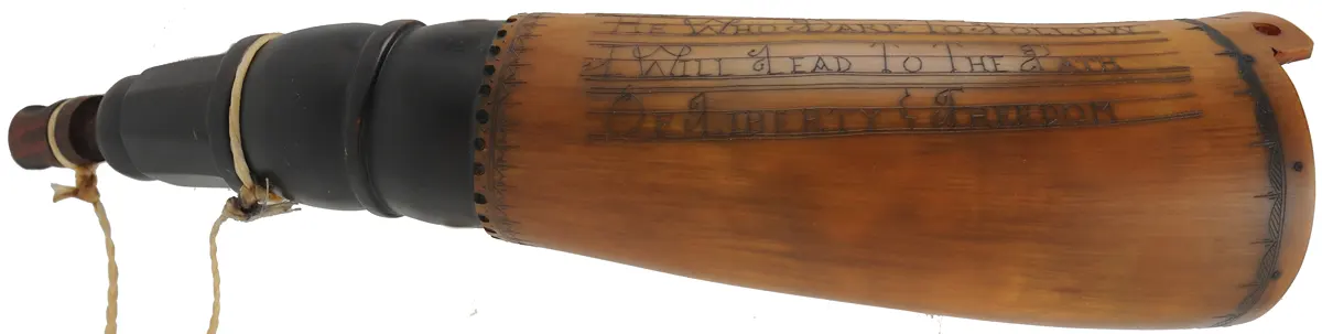 Powder Horn,
11", scrimshaw Fort Stanwix & verse