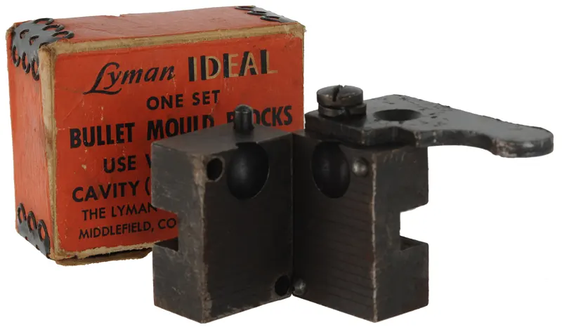 Mold, Lyman Ideal
.451" round ball mold blocks,
single cavity, no handles, used condition